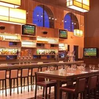 Waterline – Boston Marriott Long Wharf