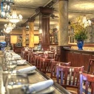 Tony's Di Napoli - Midtown