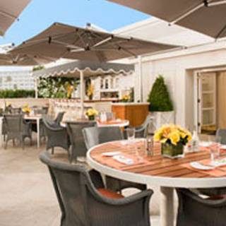 The Roof Garden at The Peninsula Beverly Hills