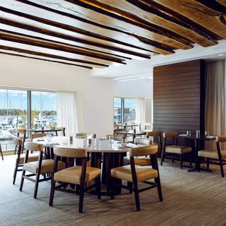 Skiff Bar at the Marriott Newport Rhode Island