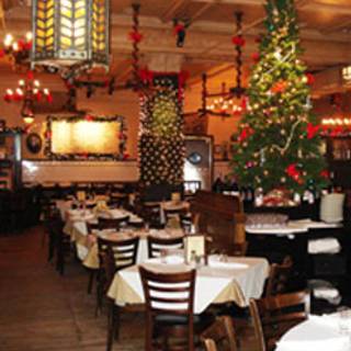 Carmine's - 91st Street - NYC